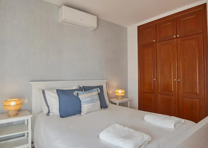 Casa Nolva Heated Pool 펜션