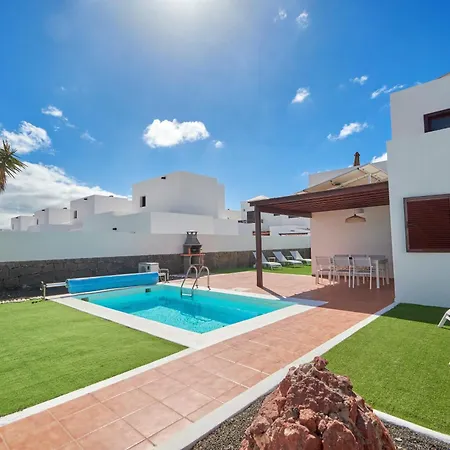 Casa Nolva Heated Pool * Playa Blanca