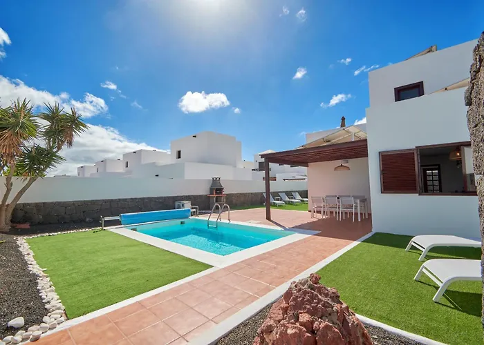 Casa Nolva Heated Pool * Playa Blanca
